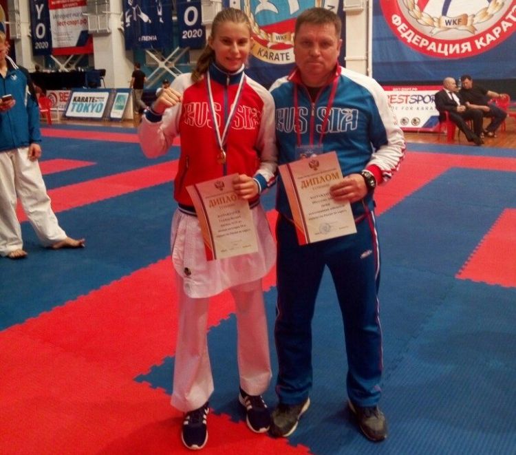  Оренбурженка завоевала «золото» молодежного чемпионата России по каратэ 